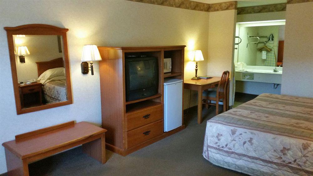 Super 8 By Wyndham Paragould מראה חיצוני תמונה